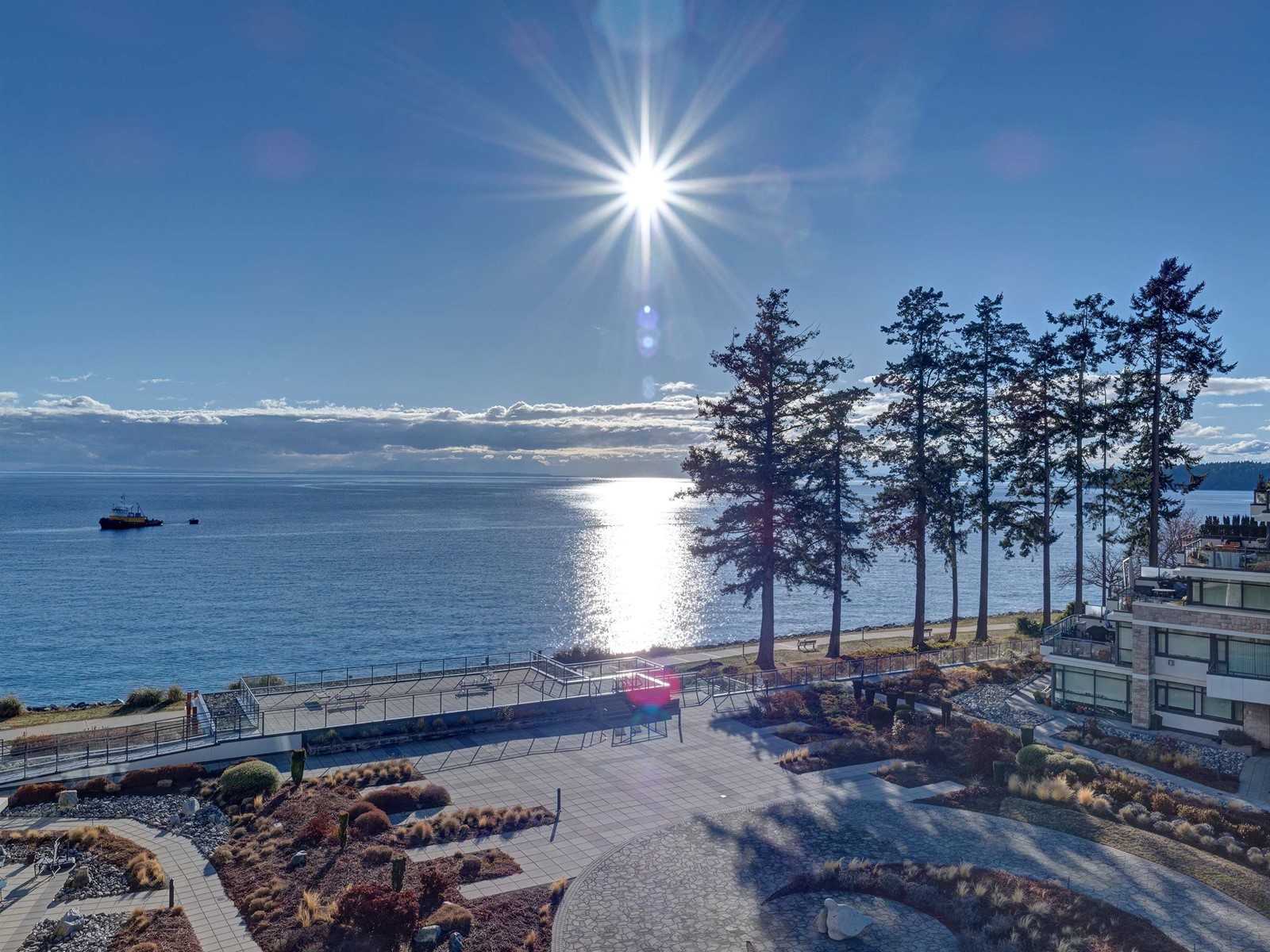 604 5665 TEREDO STREET, sechelt, British Columbia