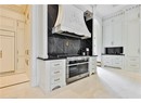 2275 DOULTON Drive