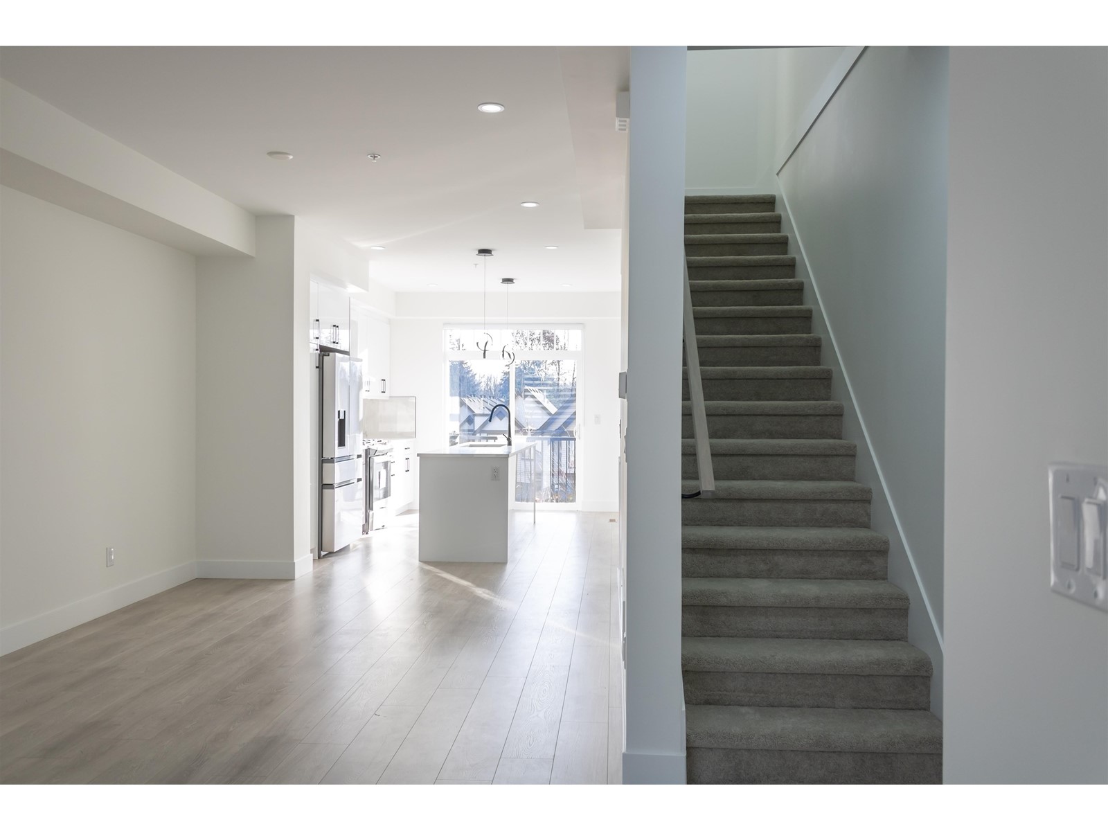 5 23108 Lougheed Highway, Maple Ridge, British Columbia  V2X 2W3 - Photo 10 - R2741791