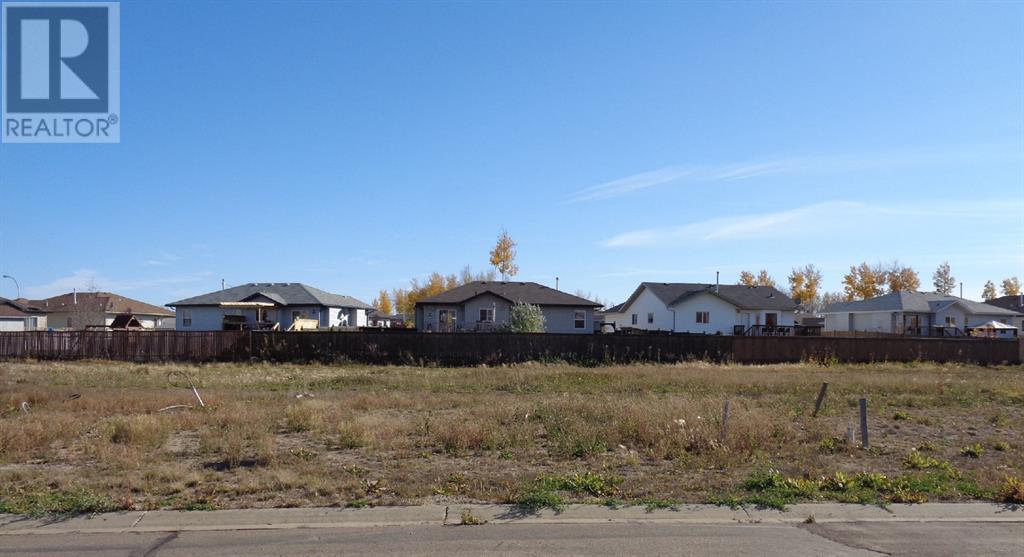 7 Balsam Avenue, High Level, Alberta  T0H 1Z0 - Photo 1 - A1027027