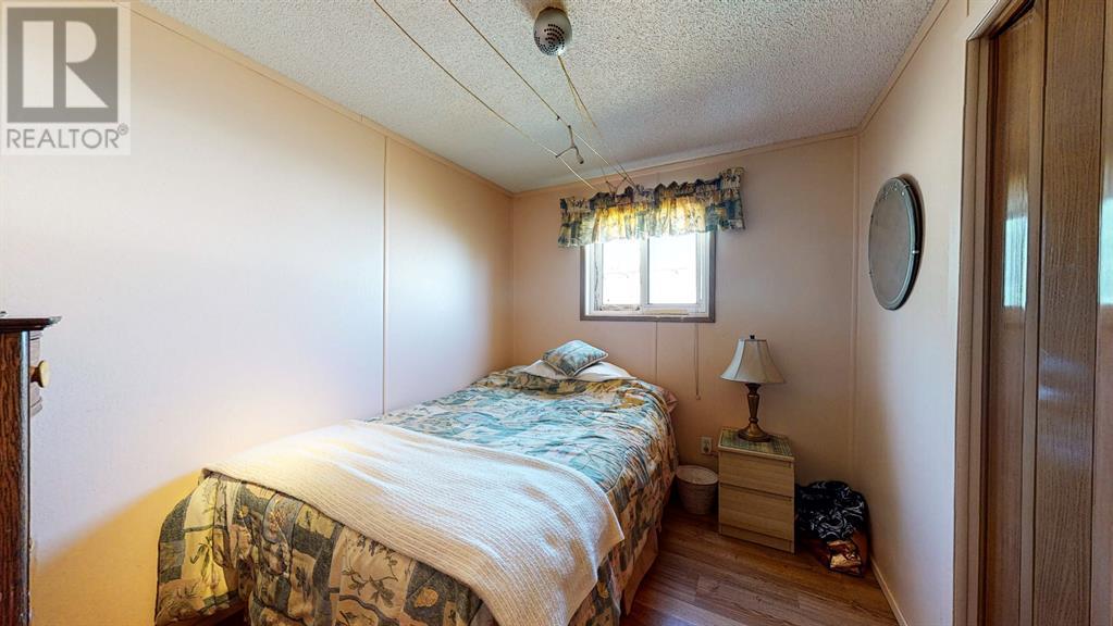 711 8 Avenue E, Bow Island, Alberta  T0K 0G0 - Photo 30 - A1225229