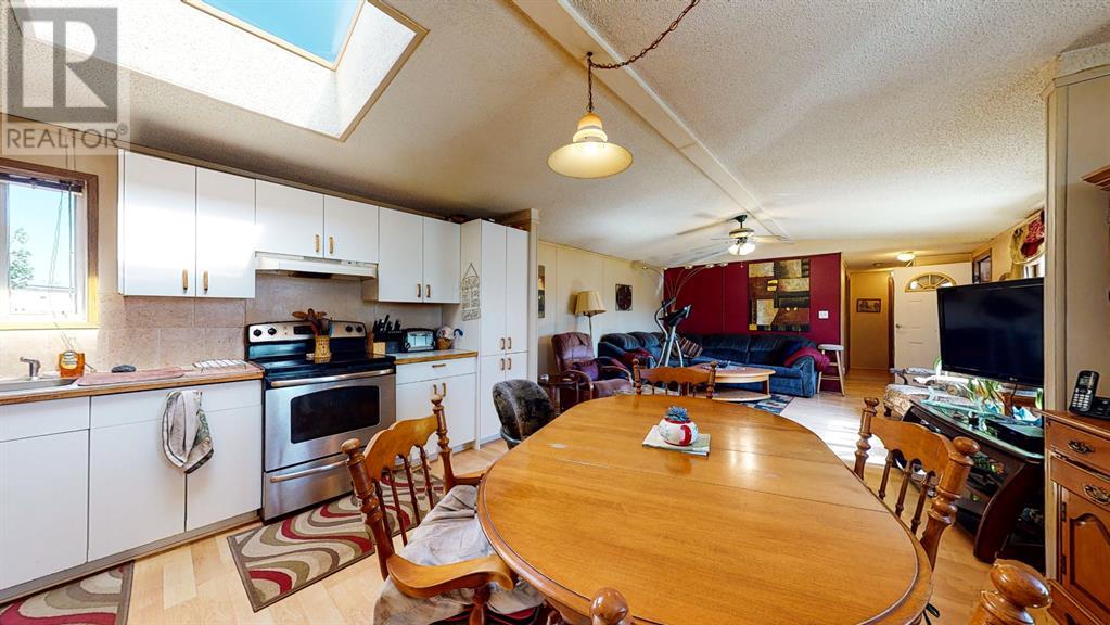 711 8 Avenue E, Bow Island, Alberta  T0K 0G0 - Photo 22 - A1225229