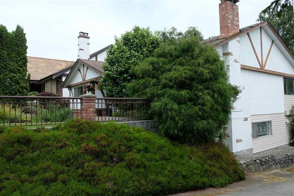 8096 Elliott Street, Vancouver, British Columbia  V5S 2P2 - Photo 3 - R2743460