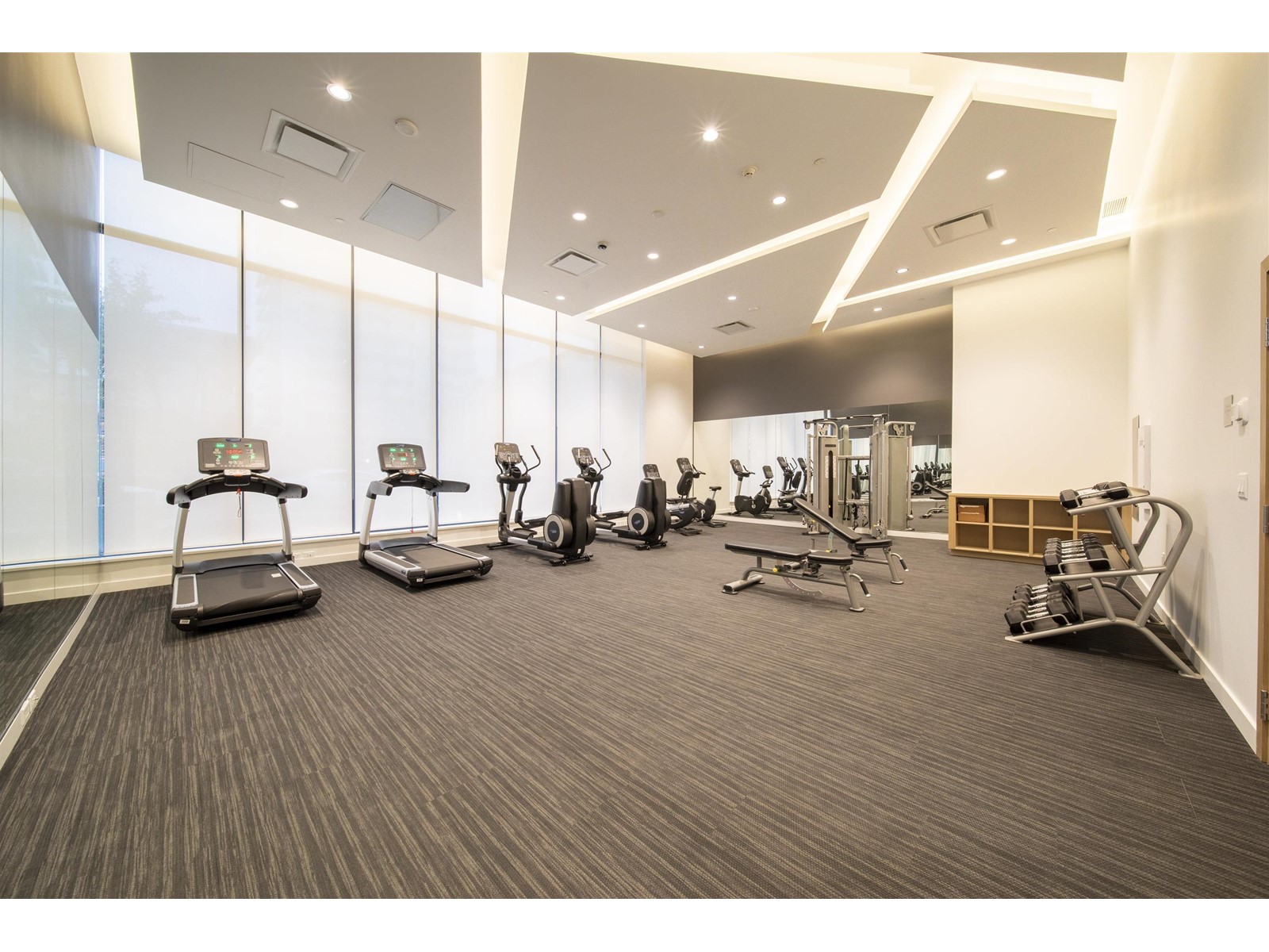 1304 6699 Dunblane Avenue, Burnaby, British Columbia  V5H 0J8 - Photo 11 - R2744052