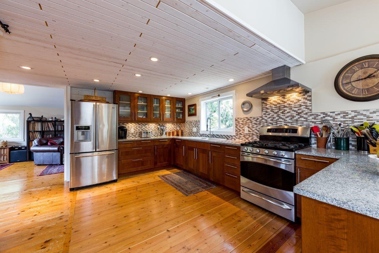 1504 Adams Road, Bowen Island, British Columbia  V0N 1G2 - Photo 4 - R2679737