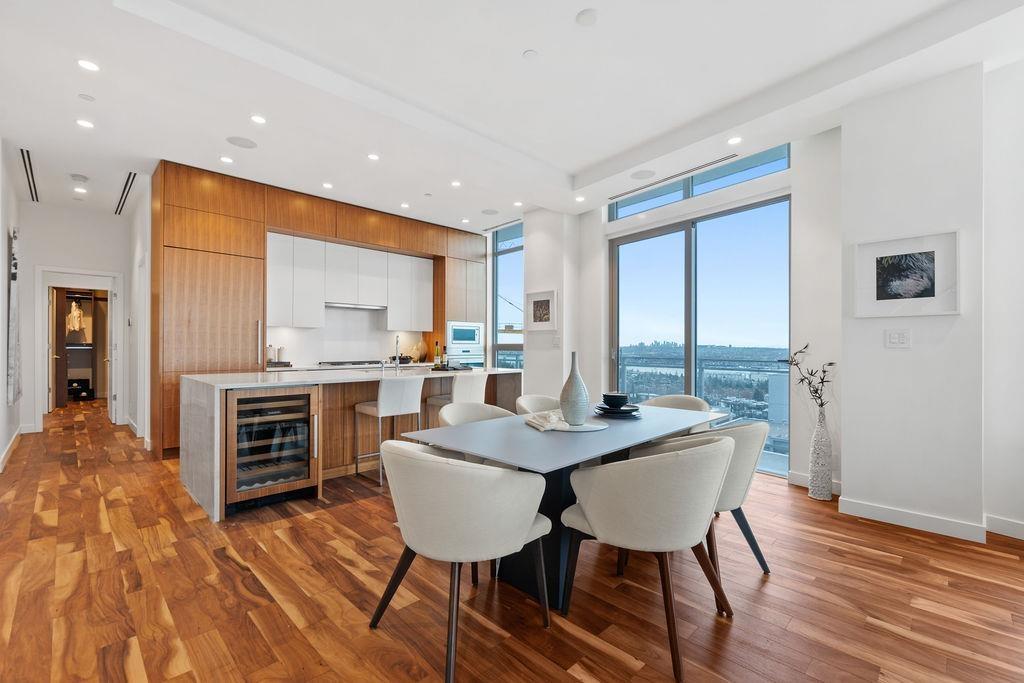 1703 112 E 13th Street, North Vancouver, British Columbia  V7L 0E4 - Photo 14 - R2744764