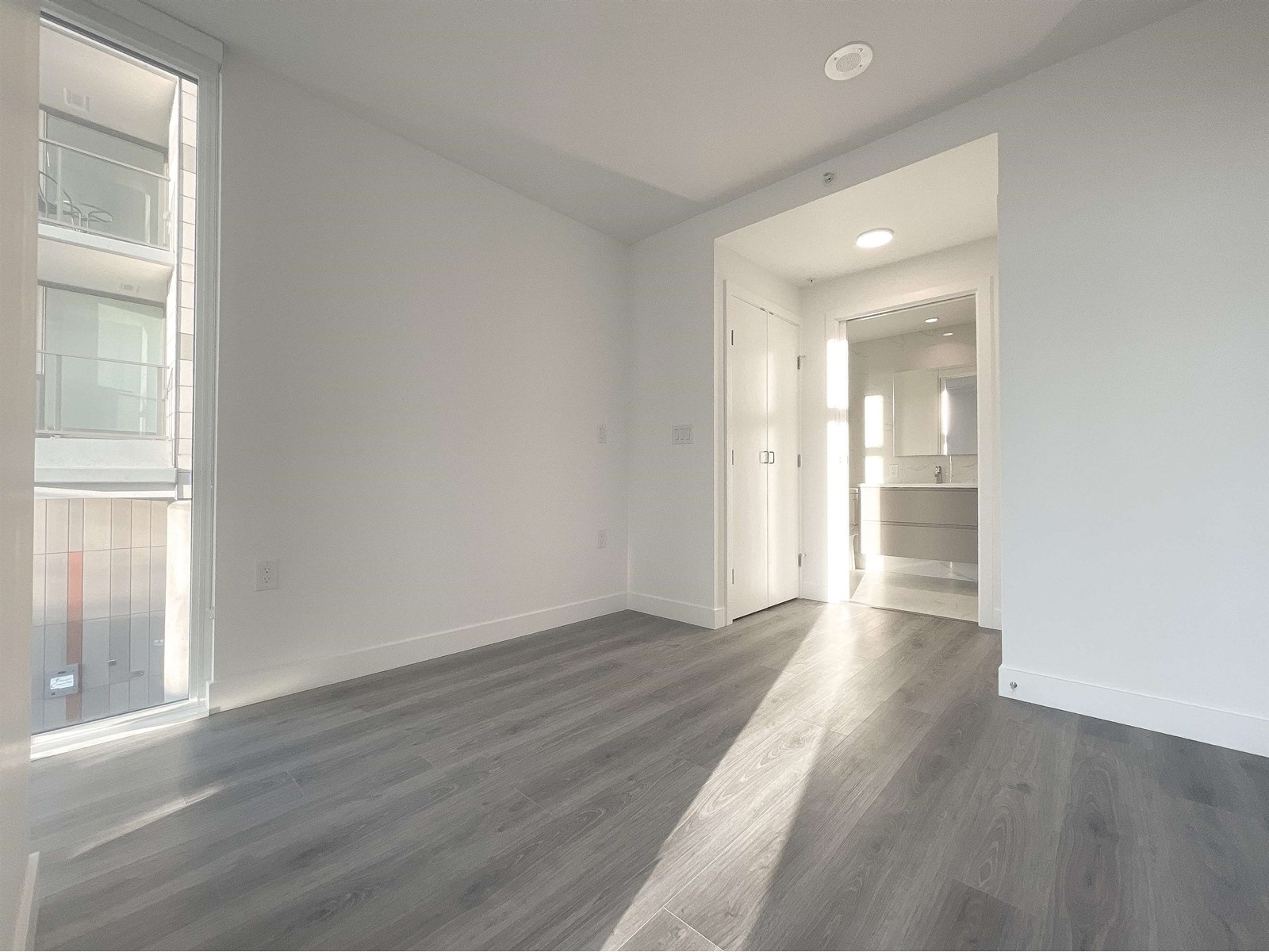 205 8188 Fraser Street, Vancouver, British Columbia  V5X 2T7 - Photo 18 - R2745191