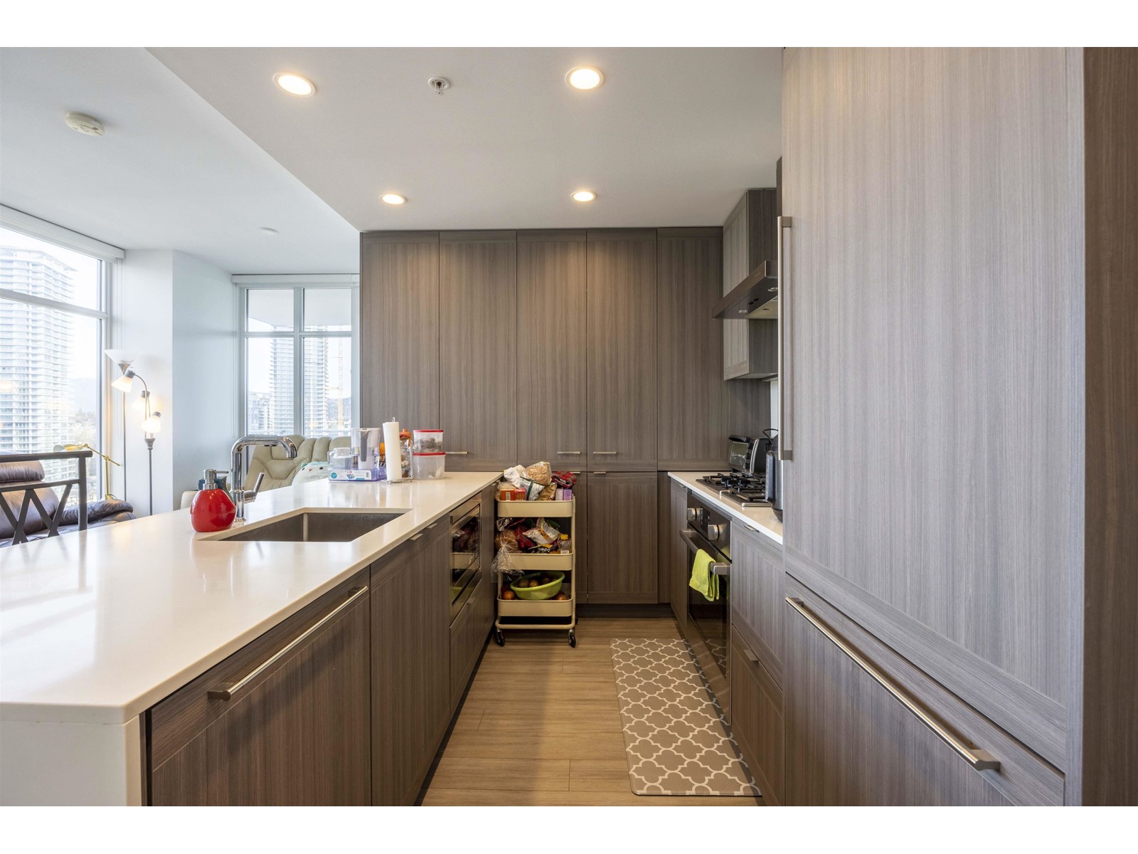 2805 2311 Beta Avenue, Burnaby, British Columbia  V5C 0M1 - Photo 4 - R2745677