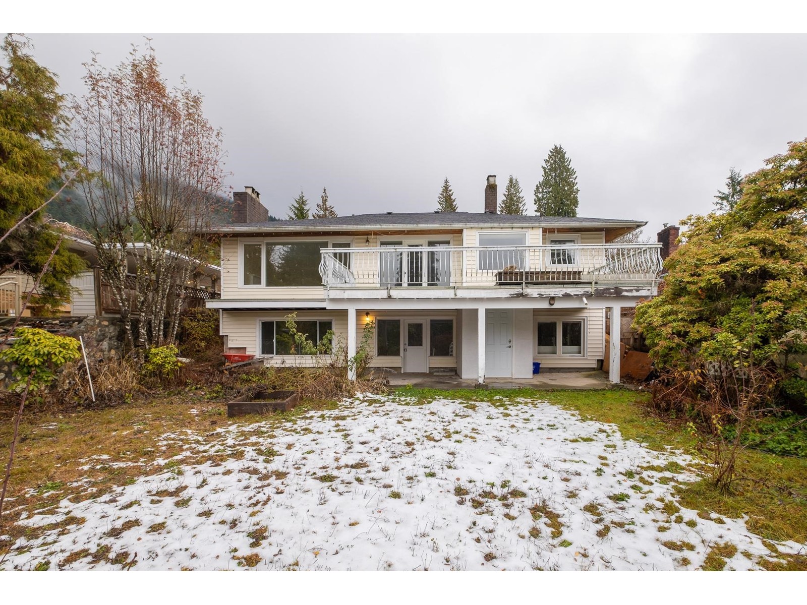 4781 MARINEVIEW CRESCENT, north vancouver, British Columbia