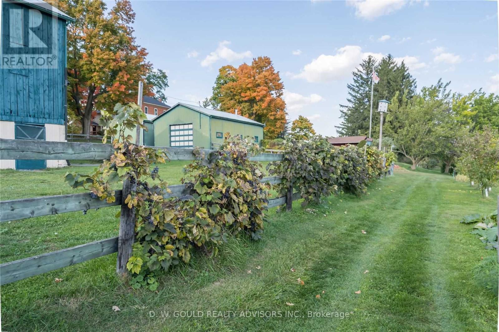 11106 Fourth Line, Halton Hills, Ontario  L7J 2M1 - Photo 35 - W5866514