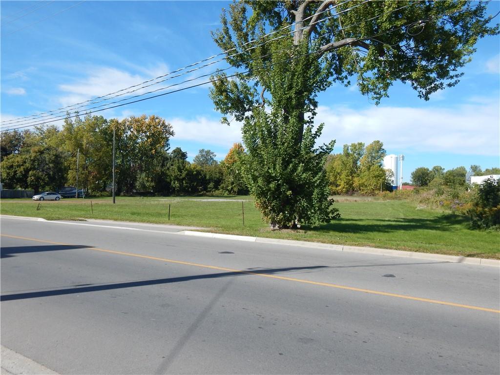 621 - 627 Broad Street E, Dunnville, Ontario  N1A 1H1 - Photo 2 - H4154199