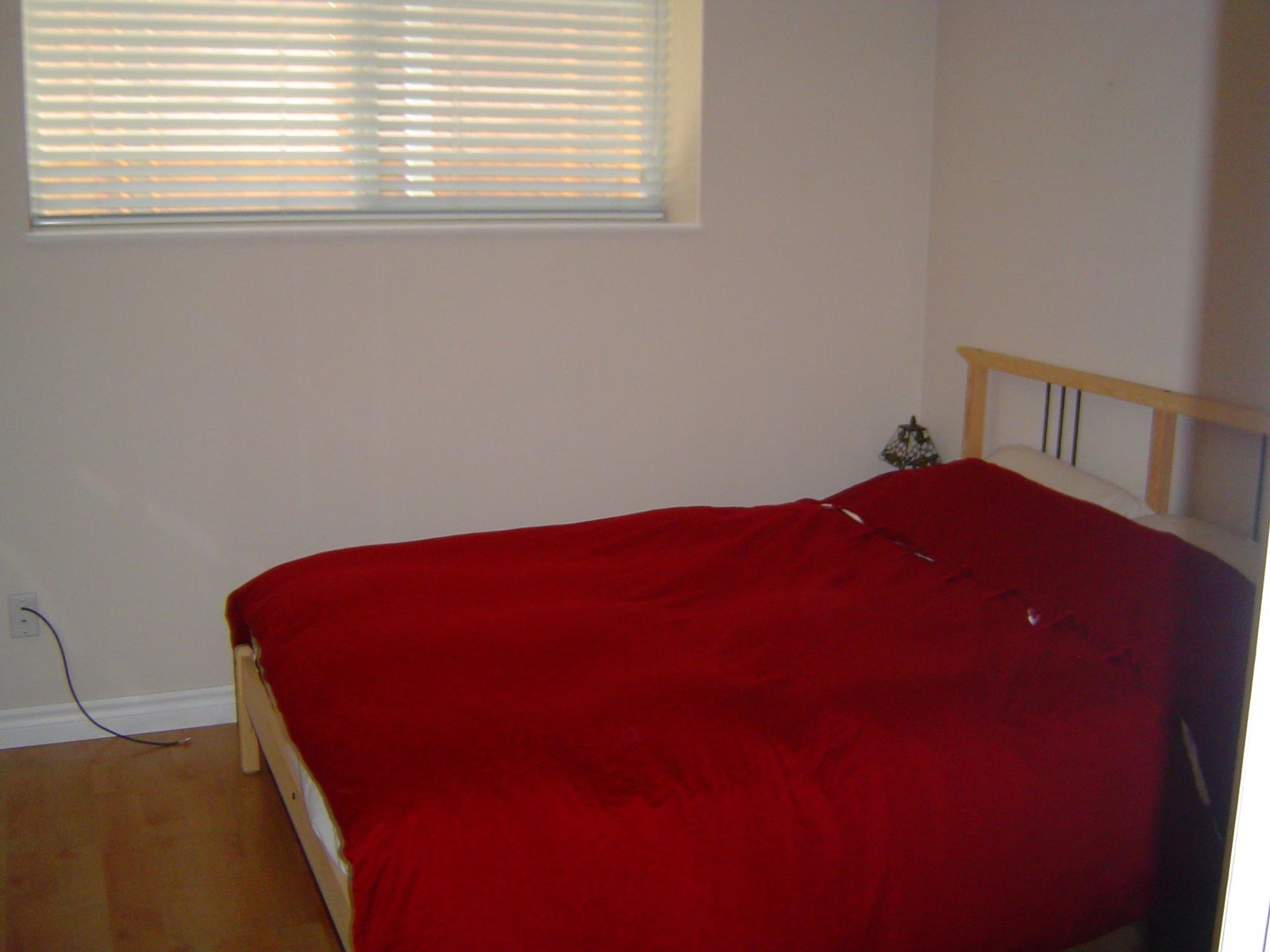 646-648 Como Lake Avenue, Coquitlam, British Columbia  V3J 3M6 - Photo 3 - R2746390