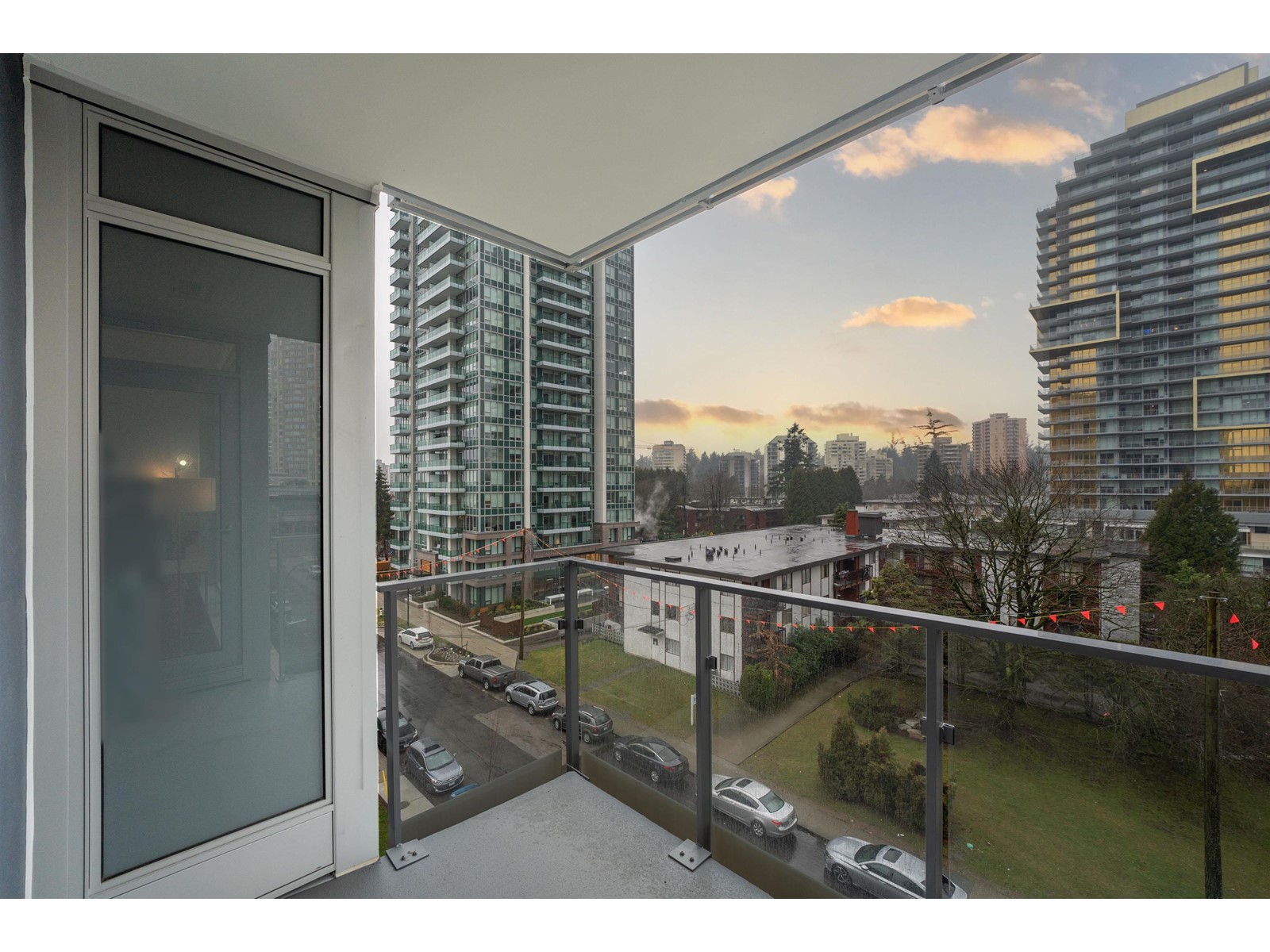 504 6398 Silver Avenue, Burnaby, British Columbia  V5H 0K7 - Photo 12 - R2746424