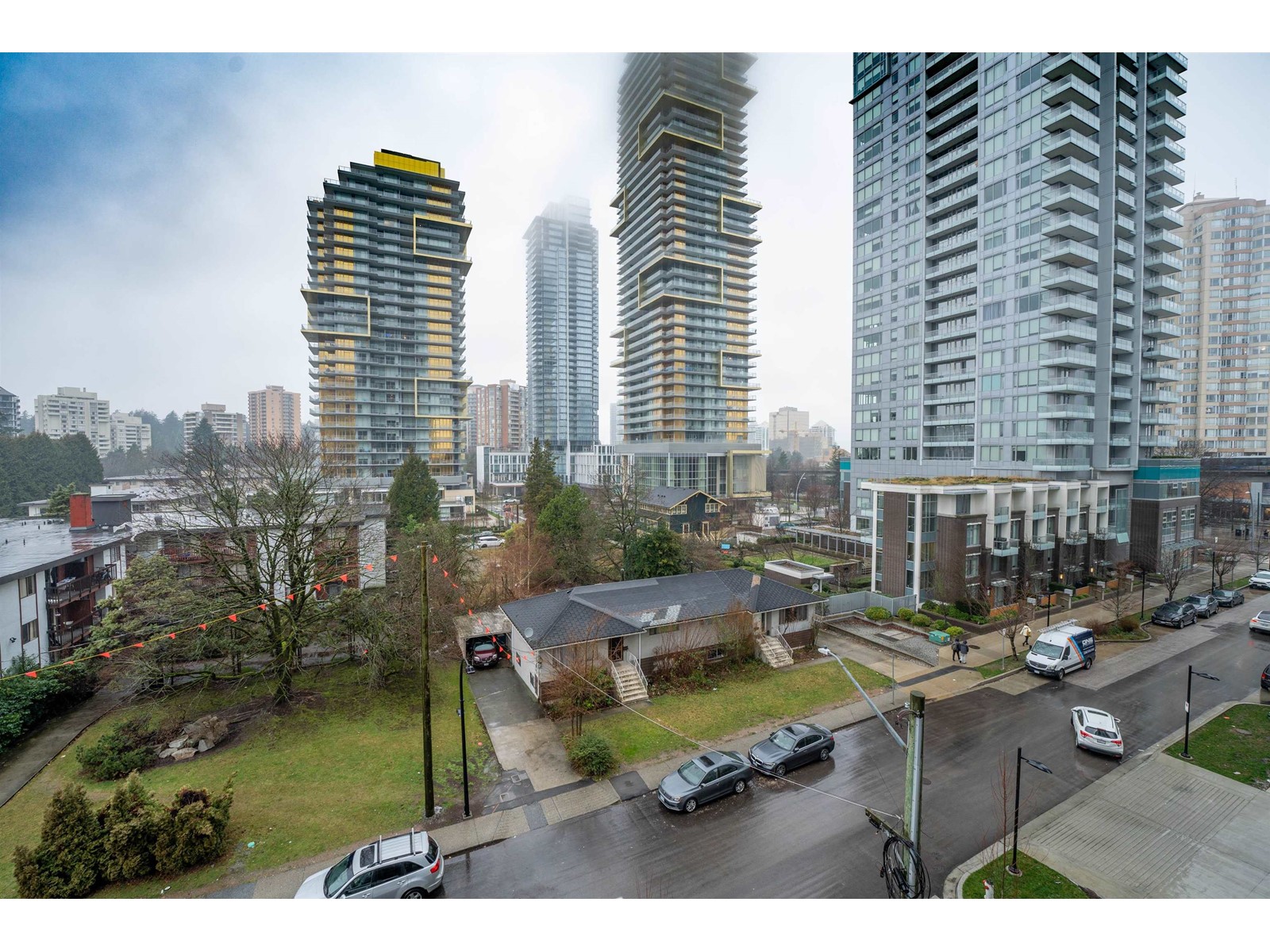 504 6398 Silver Avenue, Burnaby, British Columbia  V5H 0K7 - Photo 14 - R2746424