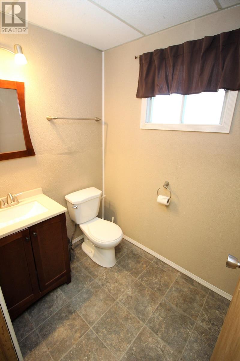 1014 Lund Road, Houston, British Columbia  V0J 1Z1 - Photo 29 - R2747206