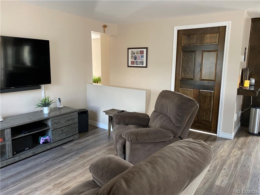 143 Des Montagnes Street, Kedgwick, New Brunswick  E8B 1C6 - Photo 14 - NB083198