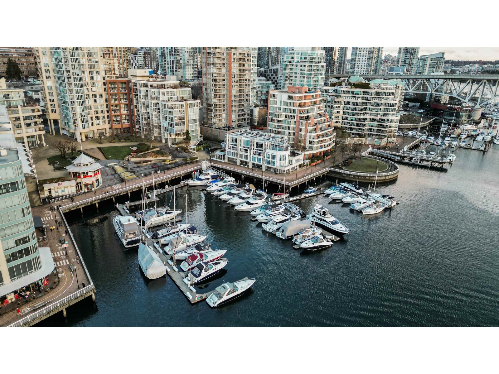 33 1000 Beach Ave., Vancouver, British Columbia  V6E 4M2 - Photo 5 - R2747433