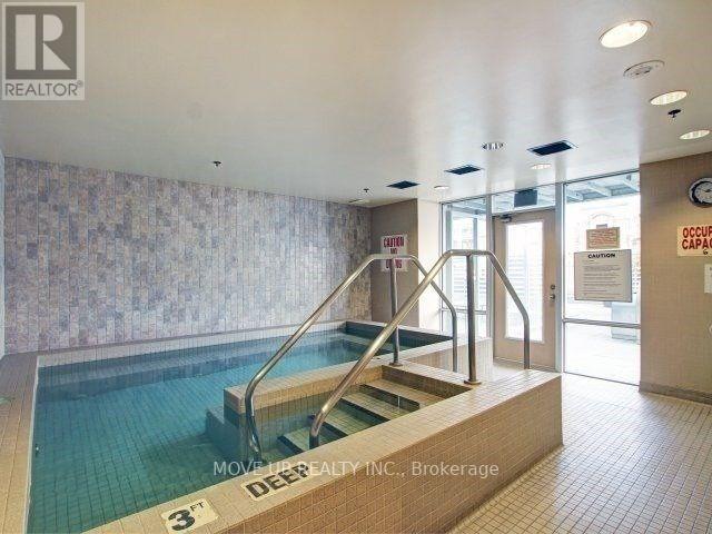 For Sale in Toronto - #302 -1 King St W, Toronto, Ontario  M5H 1A1 - Photo 24 - C5879304