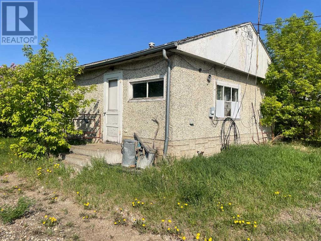 10509 89 Street, Peace River, Alberta  T8S 1N9 - Photo 3 - A2020726