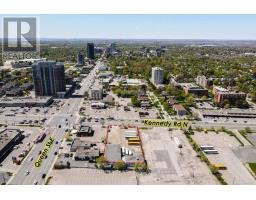 10 Kennedy Rd N, Brampton, ON L6V1X4 Photo 6