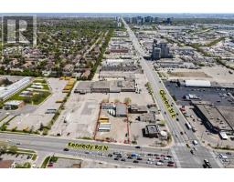10 Kennedy Rd N, Brampton, ON L6V1X4 Photo 7