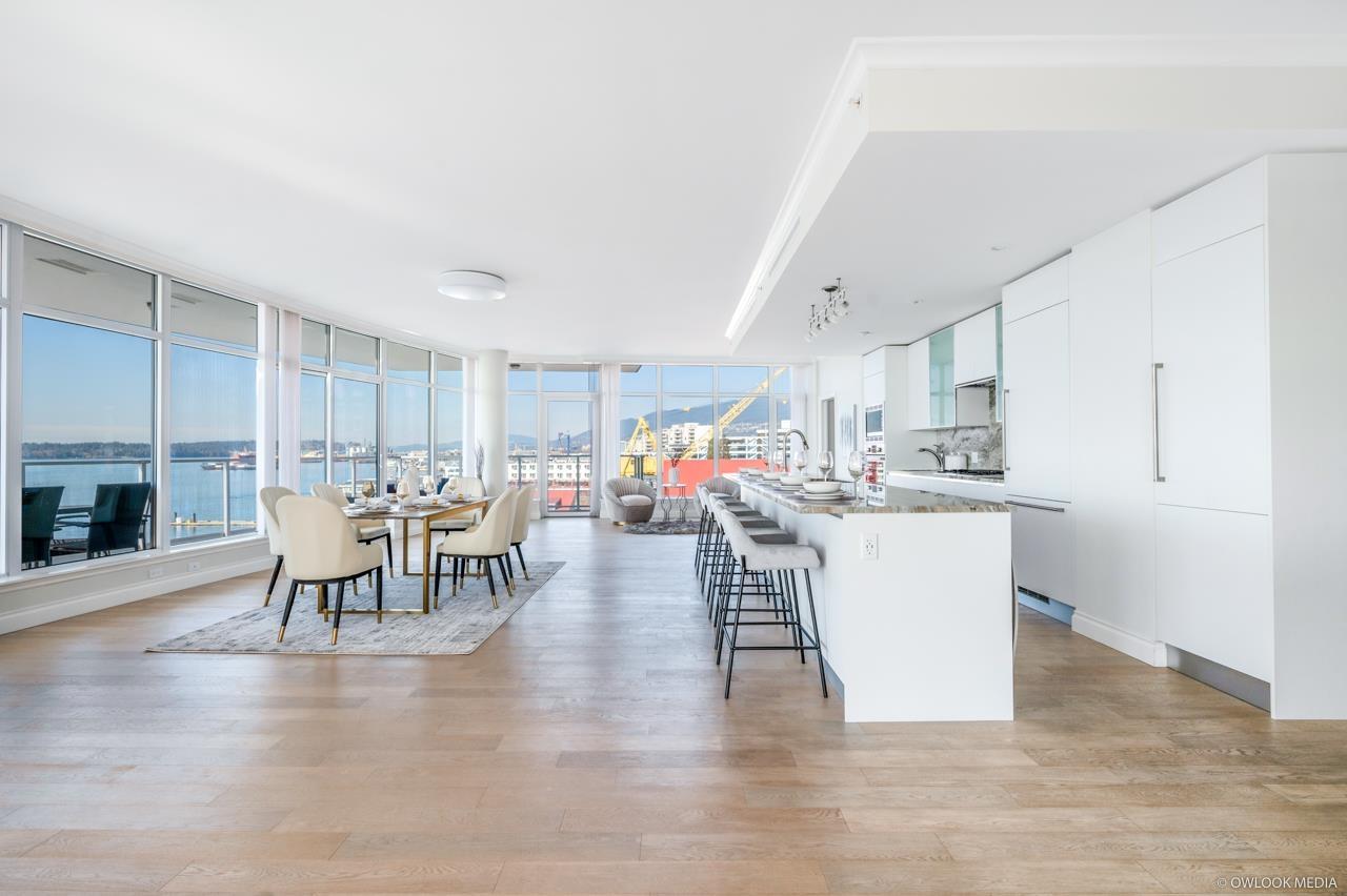 705 175 Victory Ship Way, North Vancouver, British Columbia  V7L 0G1 - Photo 7 - R2748389