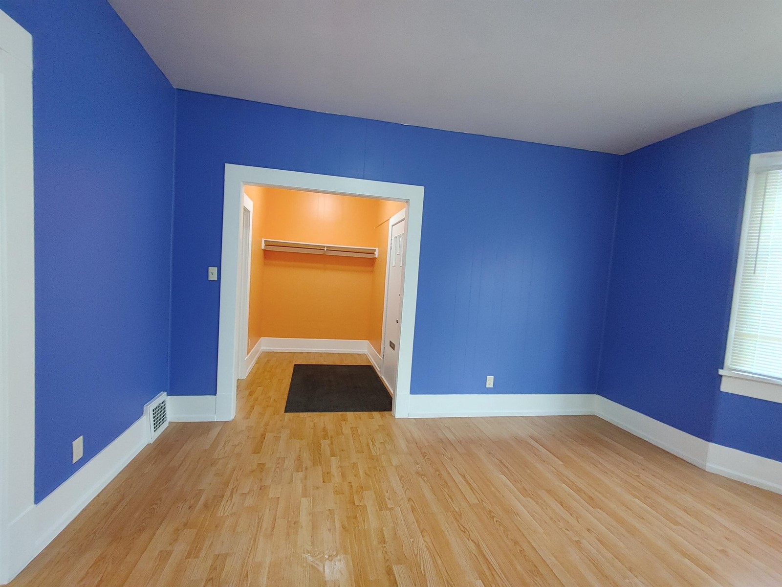 1925 Adanac Street, Vancouver, British Columbia  V5L 2E5 - Photo 8 - R2748991