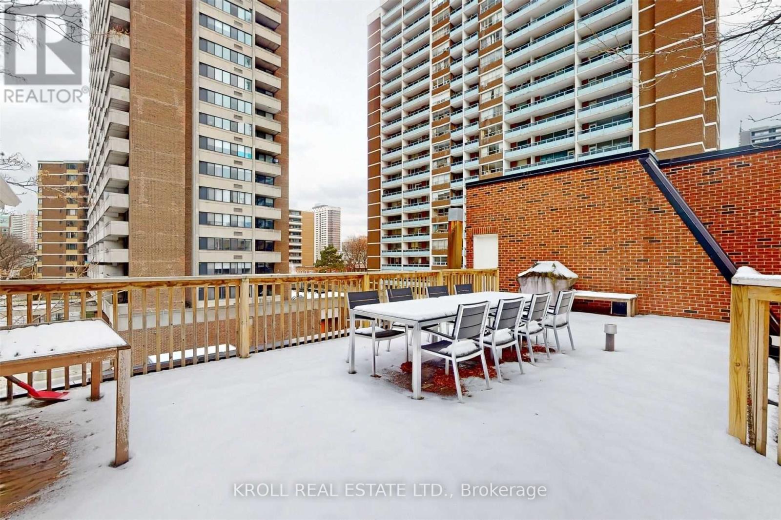 17 Isabella St, Toronto, Ontario  M4Y 1M7 - Photo 30 - C5884338