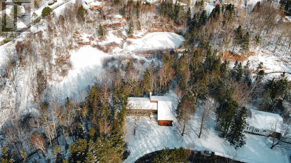 10 Dominican Dr, Sackville, New Brunswick  E4L 4A7 - Photo 37 - M149916