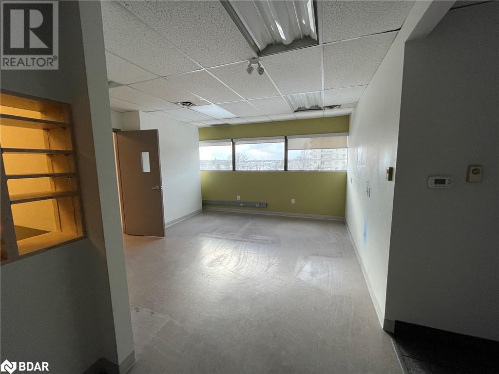 Photo 9 of listing located at 121 WELLINGTON Street W Unit# Full floor & 301