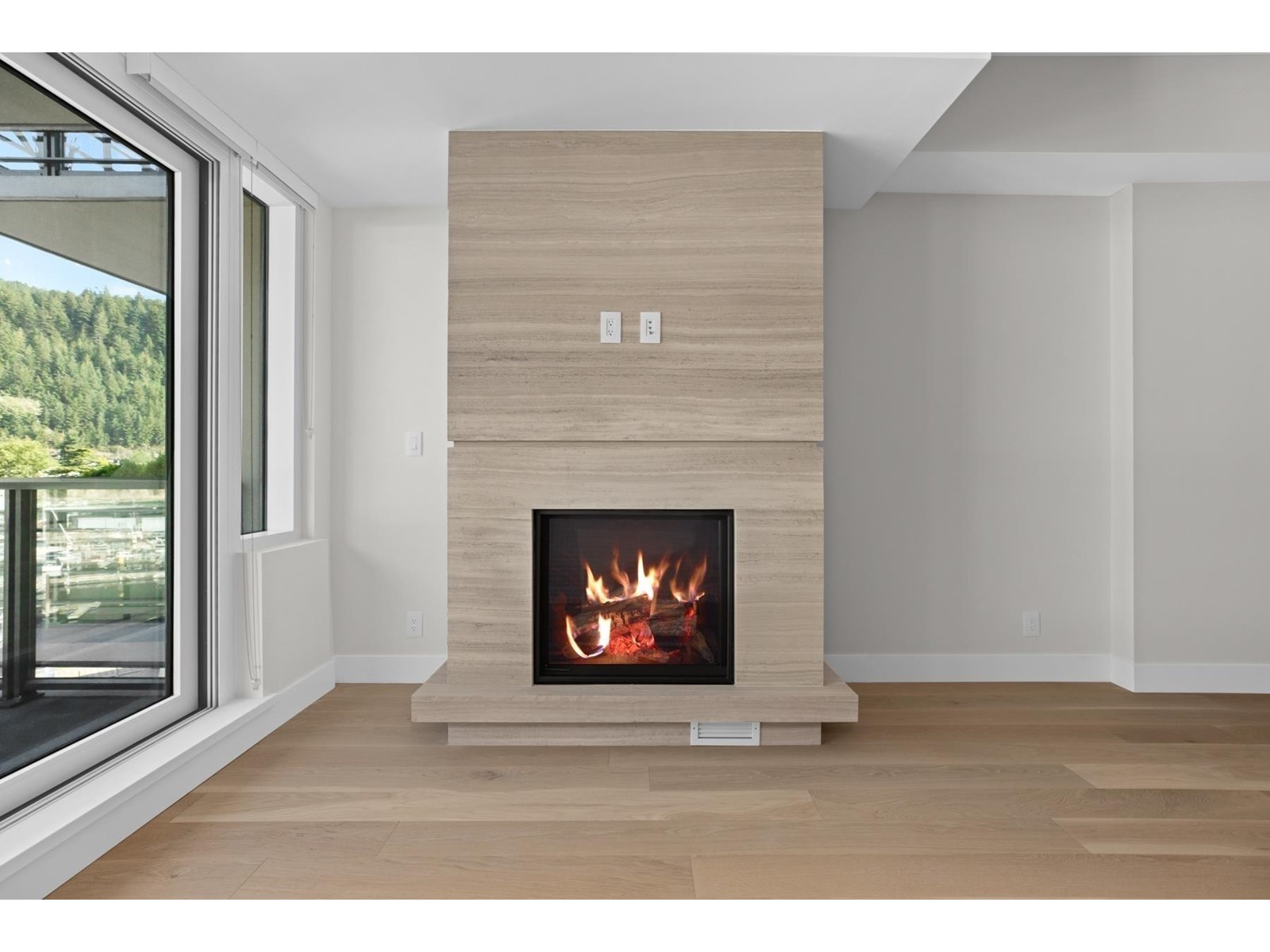 306 6707 Nelson Avenue, West Vancouver, British Columbia  V7W 0A4 - Photo 8 - R2750626