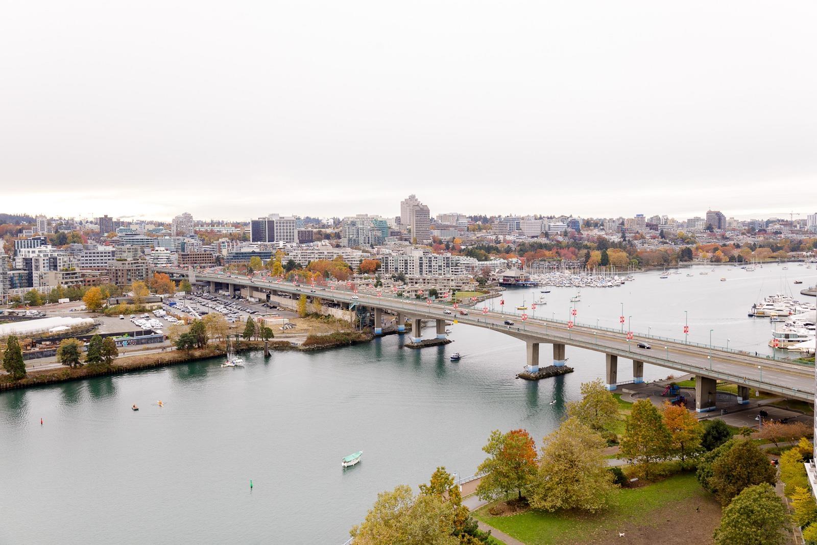 2205 8 Smithe Mews, Vancouver, British Columbia  V6B 0A5 - Photo 23 - R2751320