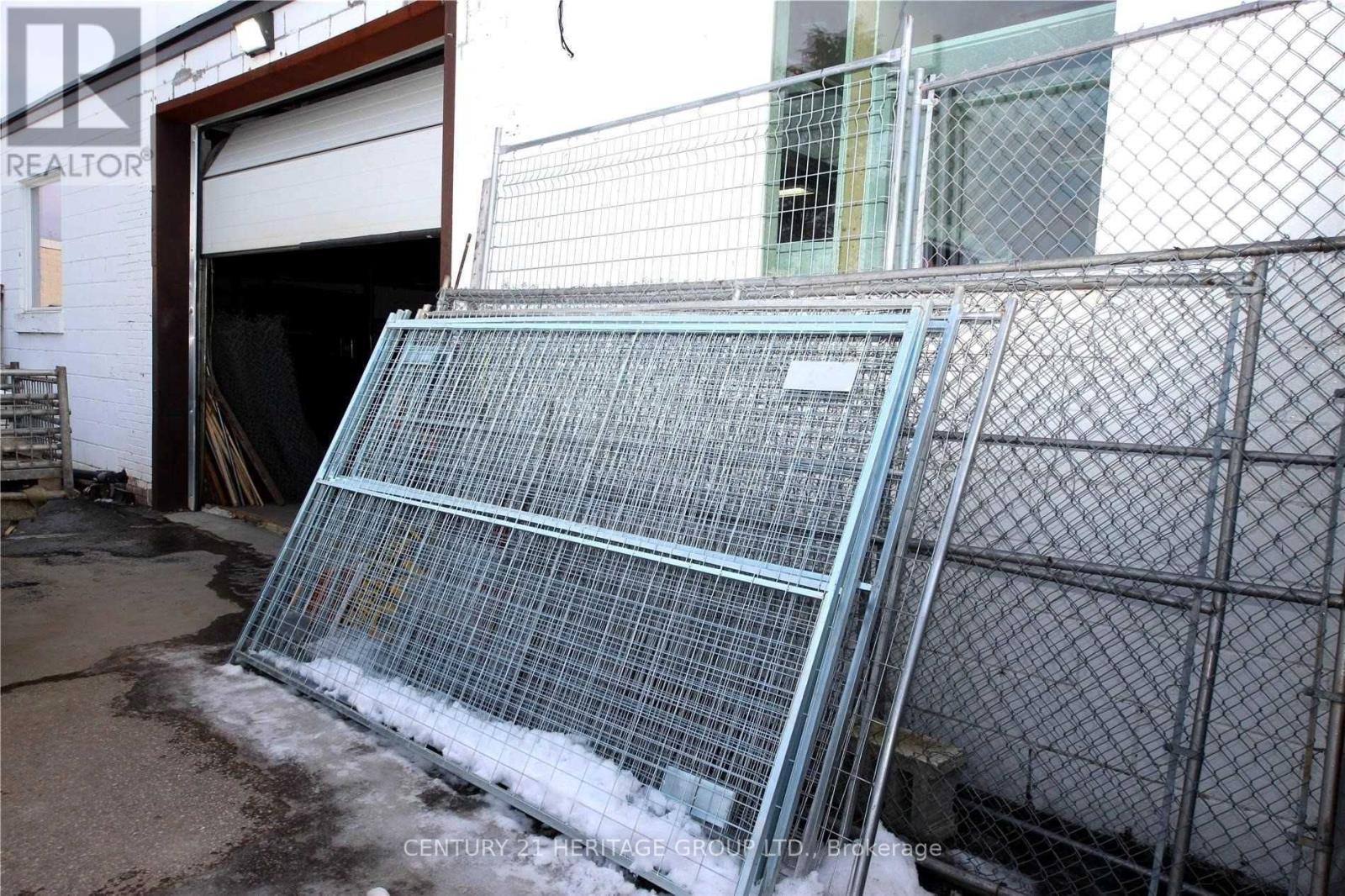 3 & 5 Granger Ave, Toronto, Ontario  M1K 3K9 - Photo 4 - E5899889