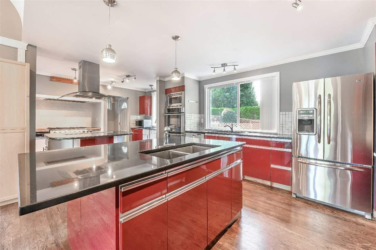 4621 Woodburn Place, West Vancouver, British Columbia  V7S 2W8 - Photo 8 - R2752015