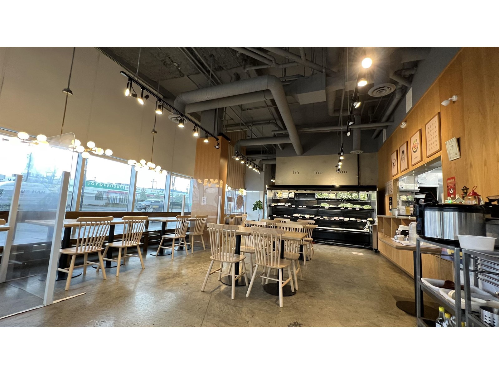 Lorem Ipsum D, Burnaby, British Columbia  V5J  - Photo 2 - DEMO25264121