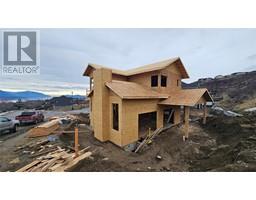 5557 Foothill Court, Kettle Valley
