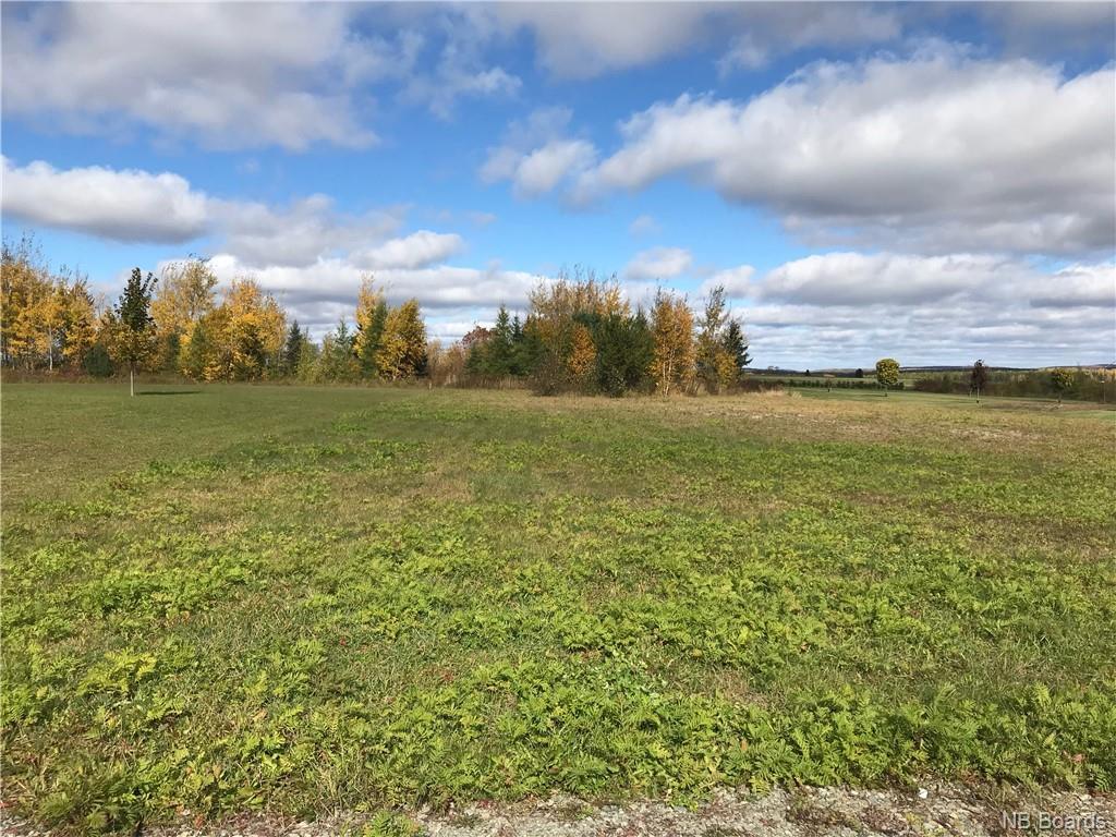 30 Bergeron Street, Saint-Quentin, New Brunswick  E8A 1E1 - Photo 1 - NB083786