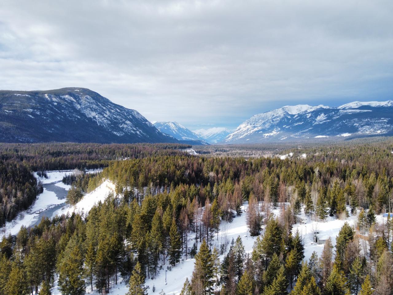 137 River Bend Lane, Kimberley, British Columbia  V1A 0A6 - Photo 1 - 2469085