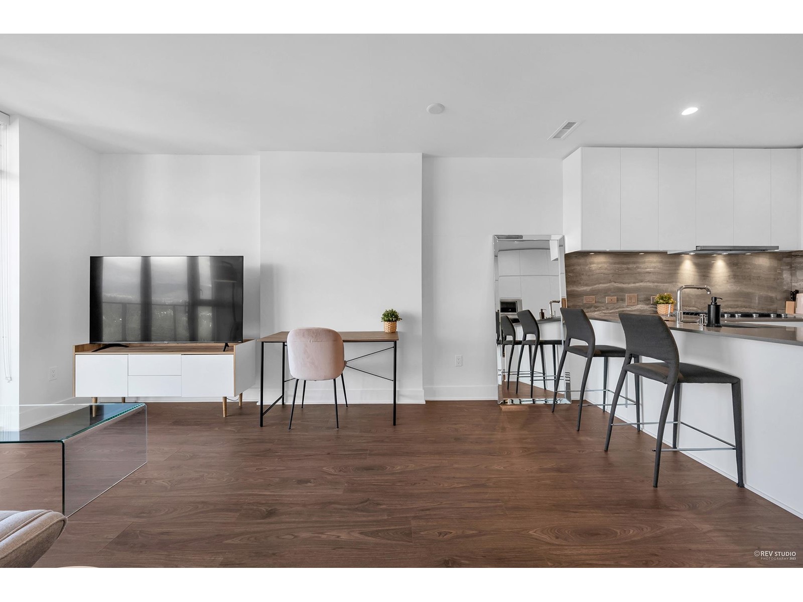 3203 450 Westview Street, Coquitlam, British Columbia  V3K 0G3 - Photo 7 - R2750972