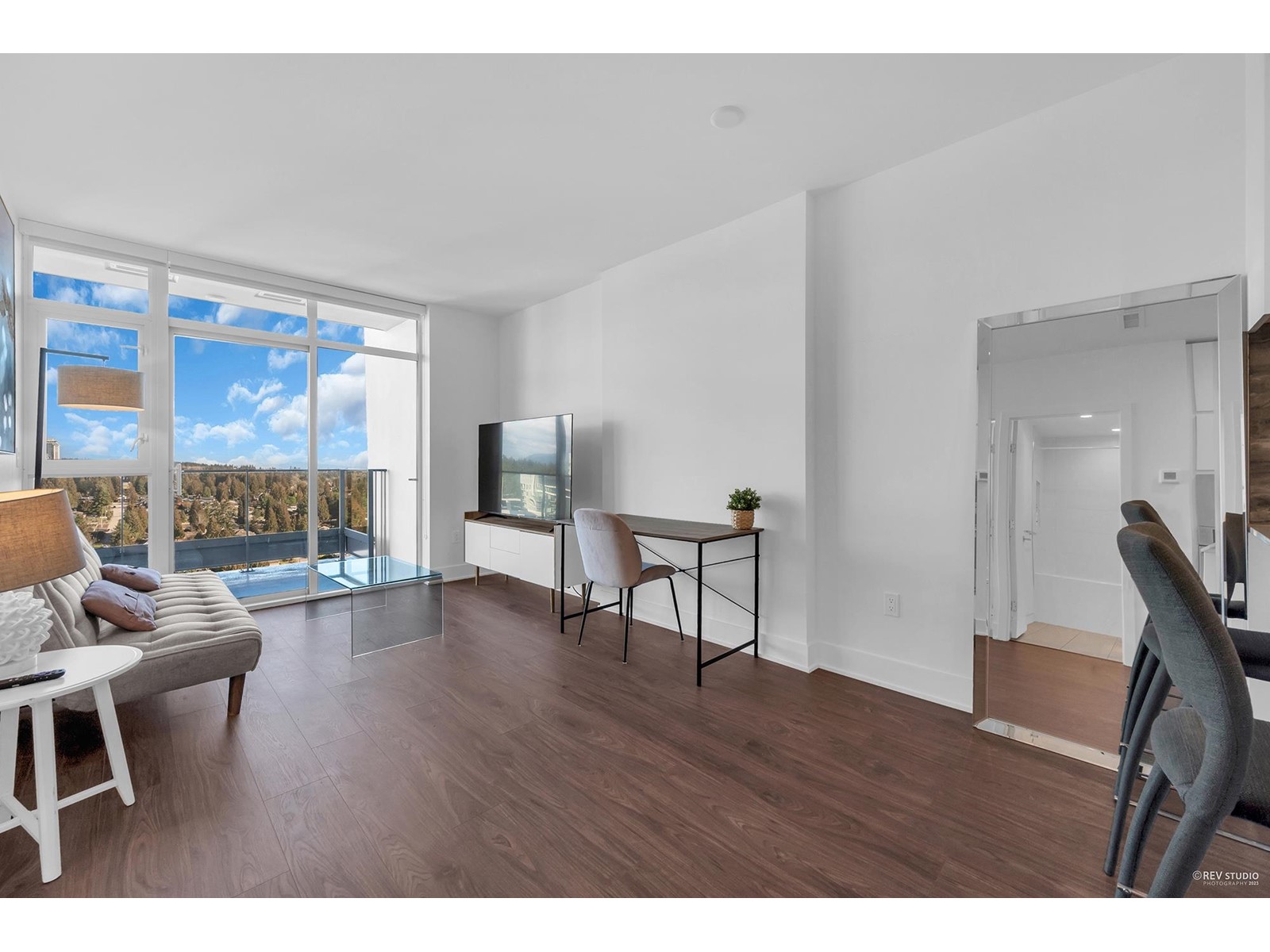 3203 450 Westview Street, Coquitlam, British Columbia  V3K 0G3 - Photo 3 - R2750972