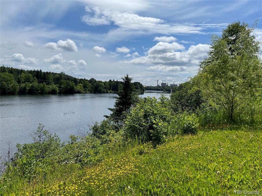 561 Canada Road, Edmundston, New Brunswick  E3V 2M7 - Photo 16 - NB083711