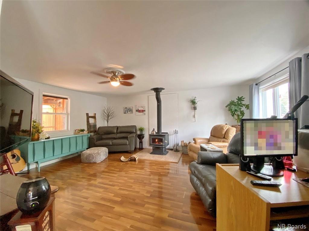 561 Canada Road, Edmundston, New Brunswick  E3V 2M7 - Photo 7 - NB083711