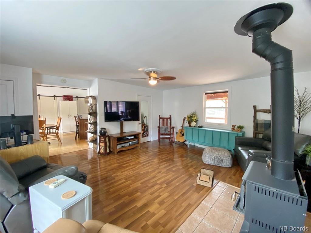 561 Canada Road, Edmundston, New Brunswick  E3V 2M7 - Photo 8 - NB083711