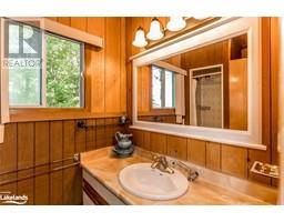 36 YELLOWHEAD Island