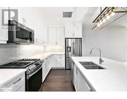 80 9TH Street E Unit# 206