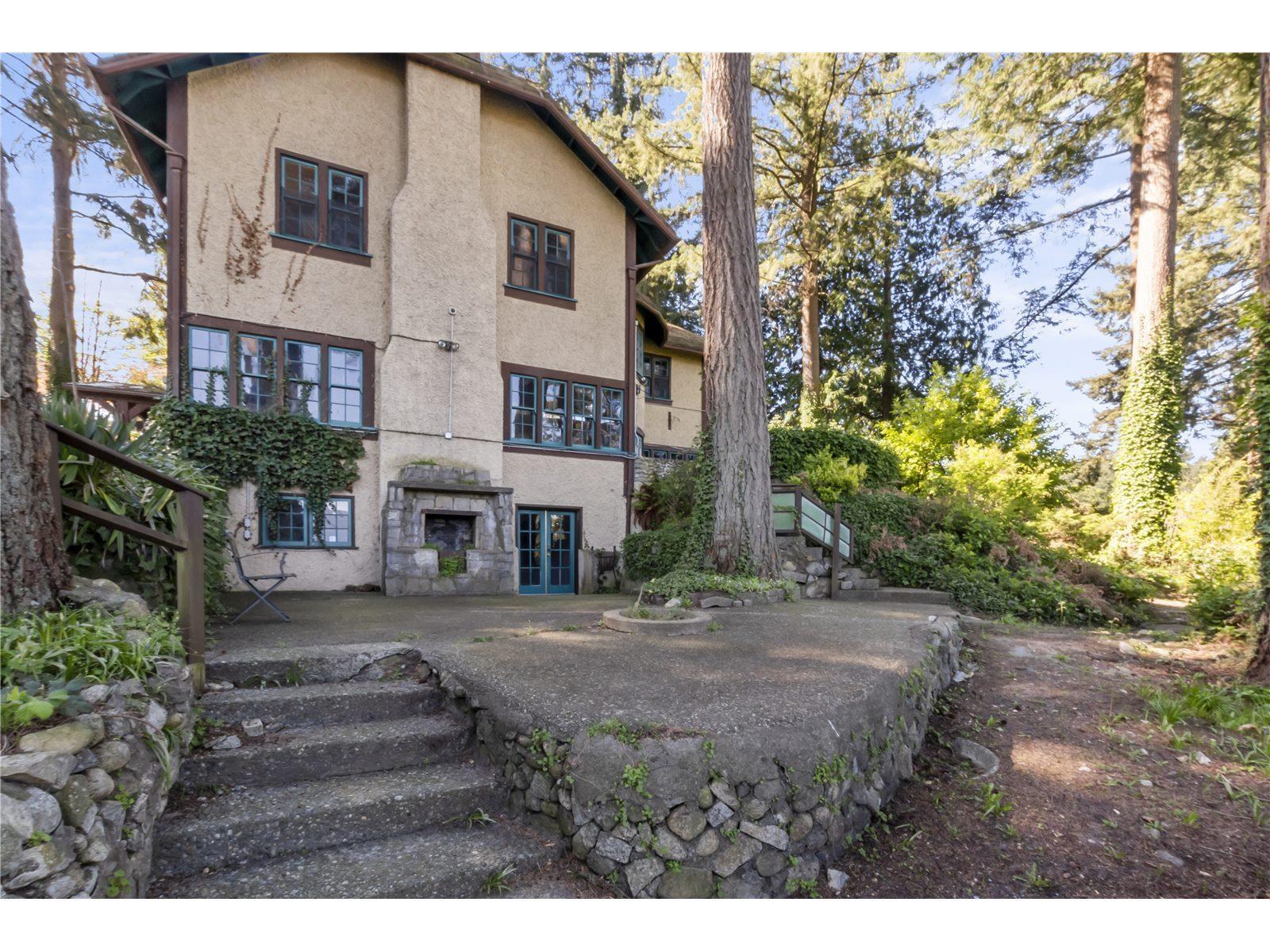 1611 Drummond Drive, Vancouver, British Columbia  V6T 1B7 - Photo 12 - R2729300