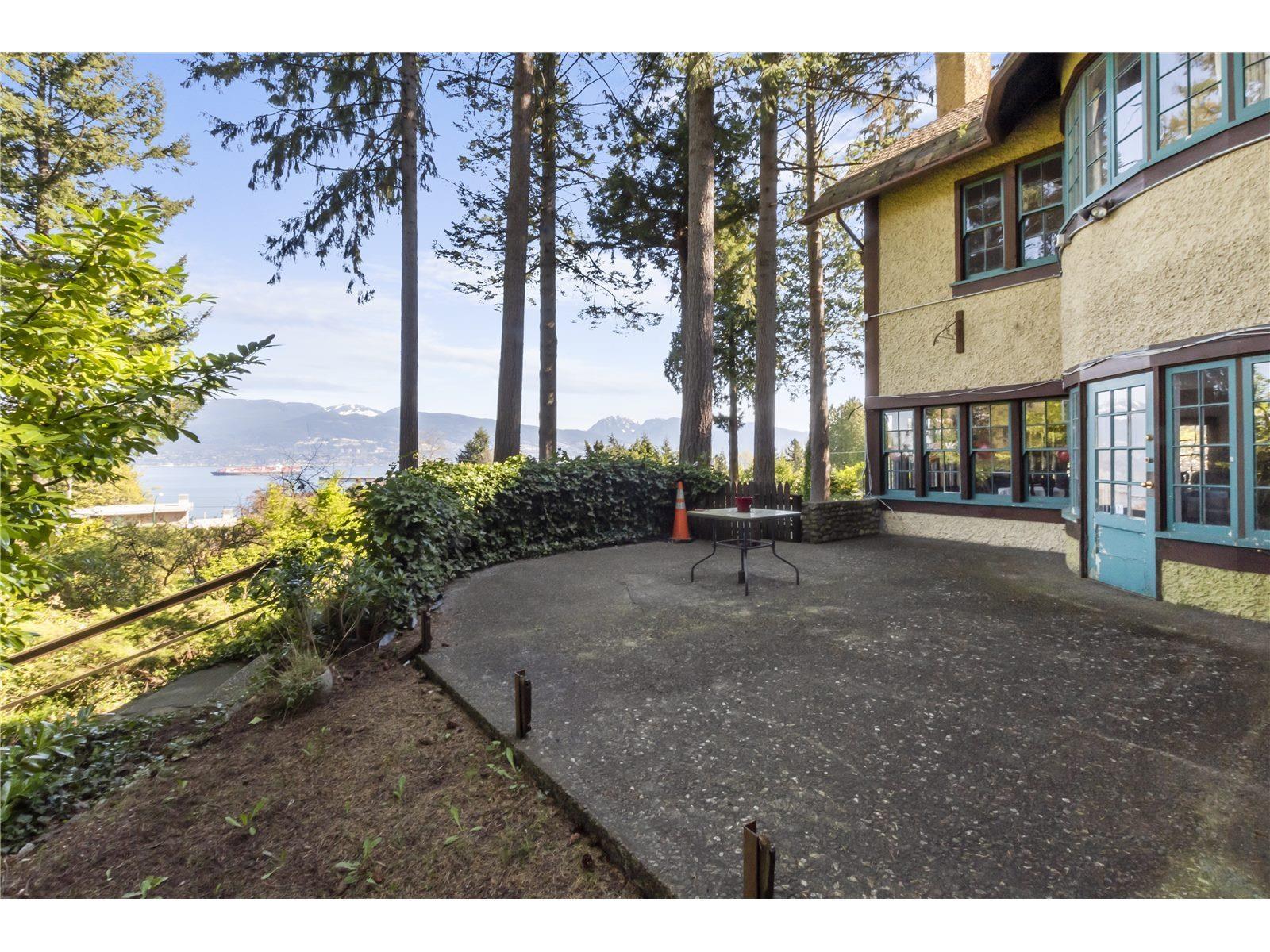 1611 Drummond Drive, Vancouver, British Columbia  V6T 1B7 - Photo 8 - R2729300