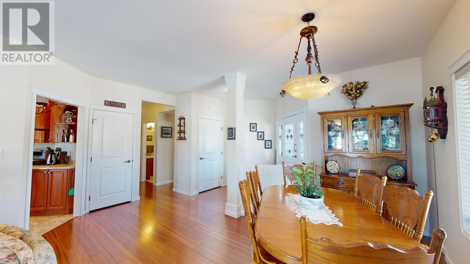 5431 Scuffi Road, 100 Mile House, British Columbia  V0K 2Z0 - Photo 5 - R2753378