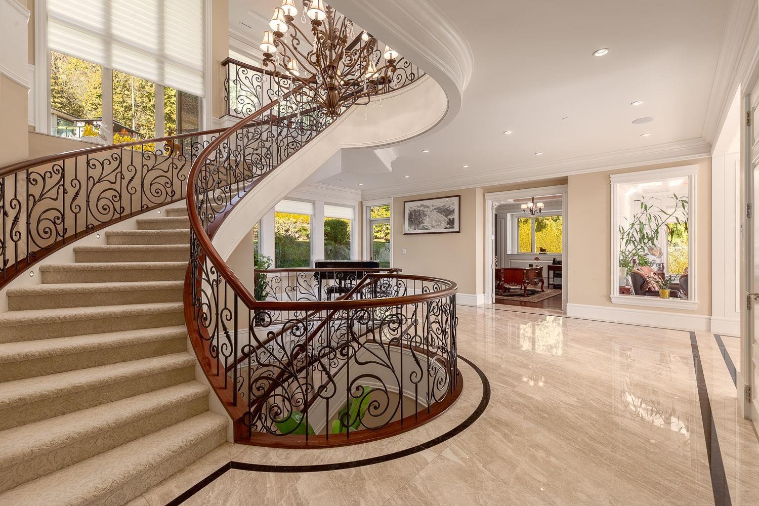 1167 Eyremount Drive, West Vancouver, British Columbia  V7S 2C4 - Photo 16 - R2754087