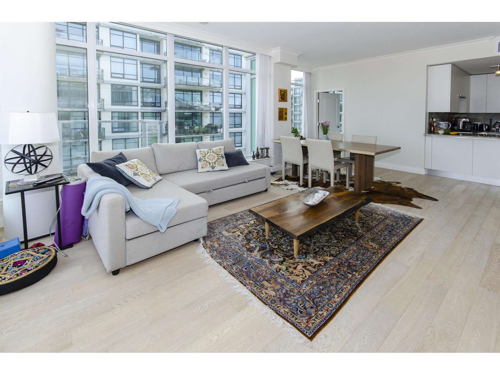 911 175 Victory Ship Way, North Vancouver, British Columbia  V7L 0G1 - Photo 16 - R2754295